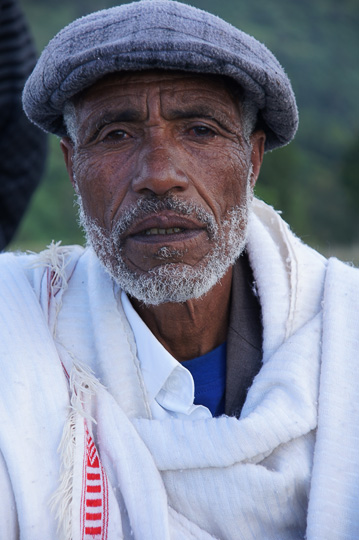 אחד מזקני העדה של הכפר דבר תבור, 2012