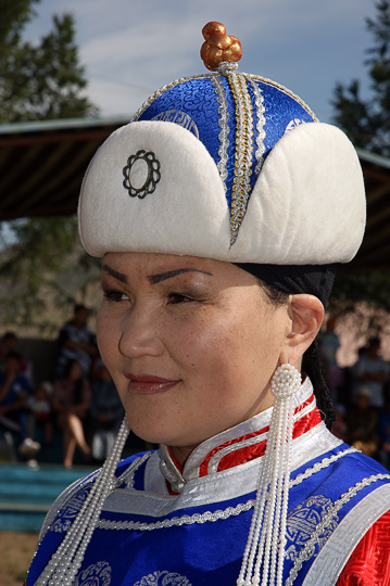 Performer in ceremonial costume at the festival opening event, Tsetserleg 2010