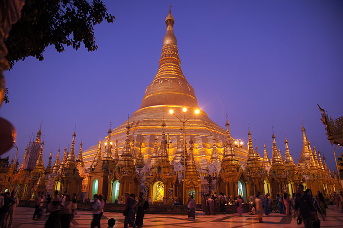 Shwe-da-gon (Shwedagon) Pagoda, Yangon 2016