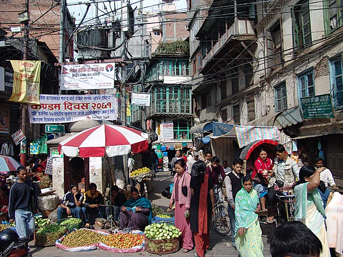 The Ekha Pokhar active market, 2004