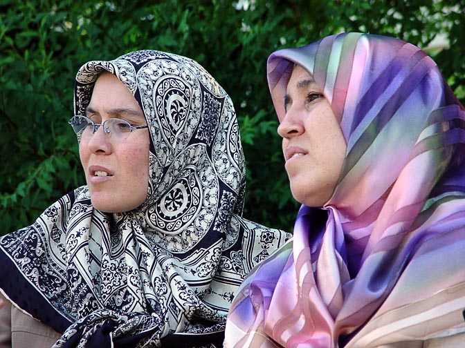 Turkish Women in a public garden in Istanbul, Turkey 2003