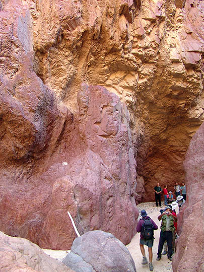 The narrow  red granite gorge, Wadi Aheimir 2006