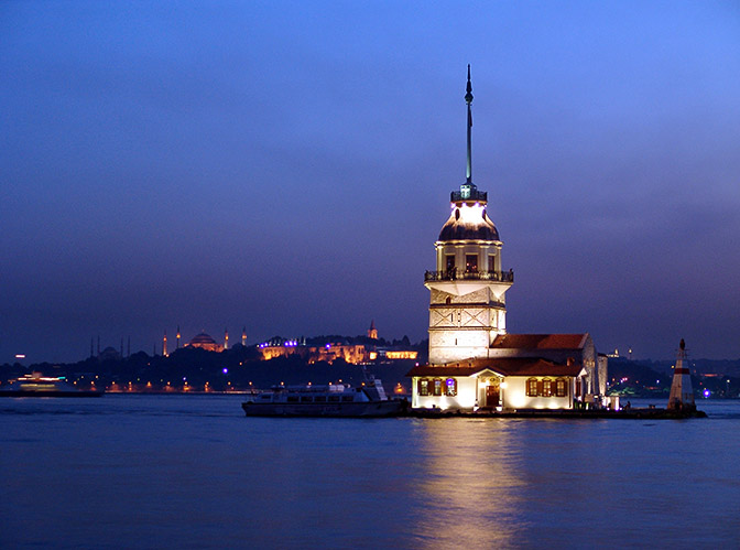 Nightfall at the Virgin Tower, on Bosporus strait opposite to Uskudar, 2006