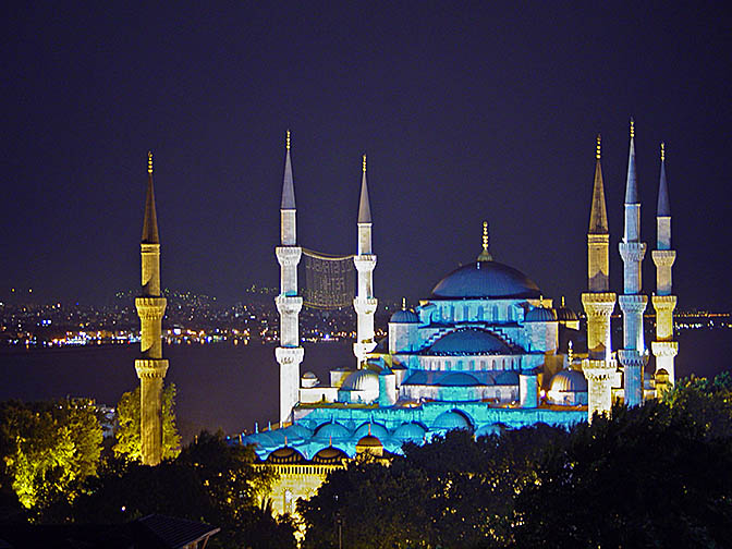 The Sultanahmet Mosque (the Blue Mosque) illuminated at dusk, 2003