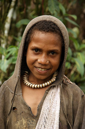 A Huli Tribe boy, Tari 2009