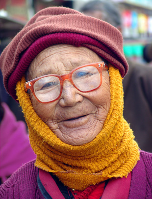 Tibetan woman on pilgrimage  to a large gallery picture