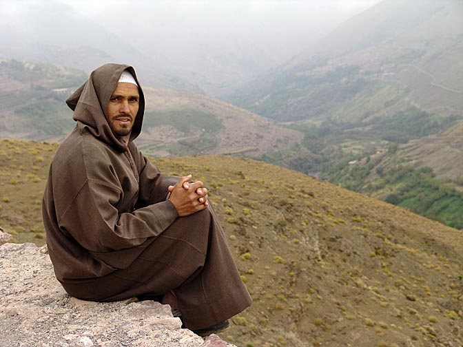 A Berber wearing a brown Jalaba, Tacheddirt village 2007