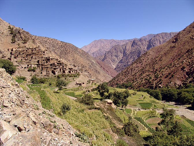 Clay houses and terraces, Timoummar village 2007