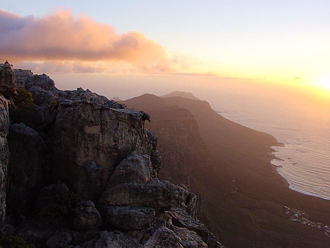 The sunset view from Table Mountain, Cape Town 2000
