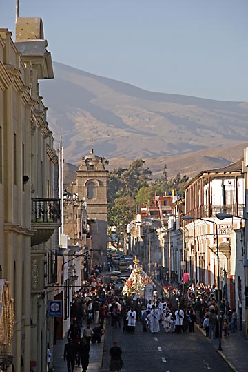 Festival for Santa Rosa de Lima, Patron of the Police, Arequipa 2008