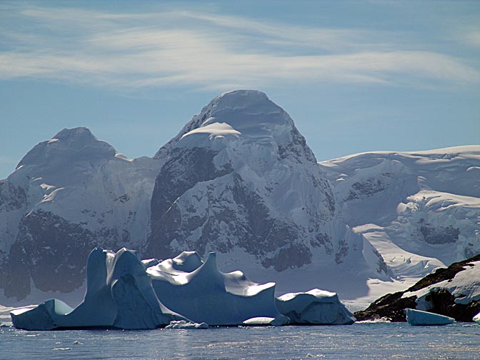 Sculptured icebergs in the Antarctic coast by Beascochea Bay, 2004