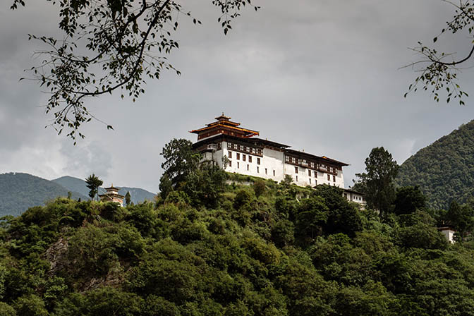 Lhuntse Dzong on top of the mountain, 2018