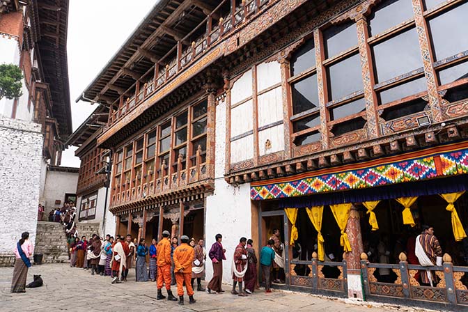 Pilgrims' line-up in Trongsa Dzong, 2018