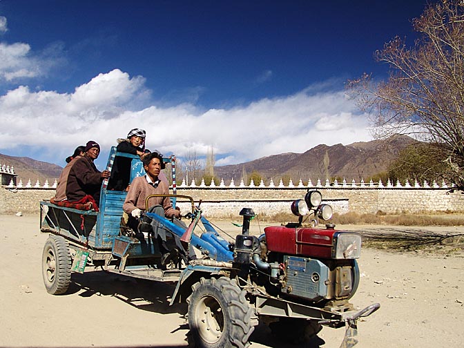 A typical transportation to Samyai Monastery, 2004