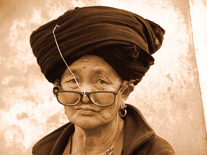 A Yao Hill Tribe woman, Muang Sing 2007 (Sepia tone)