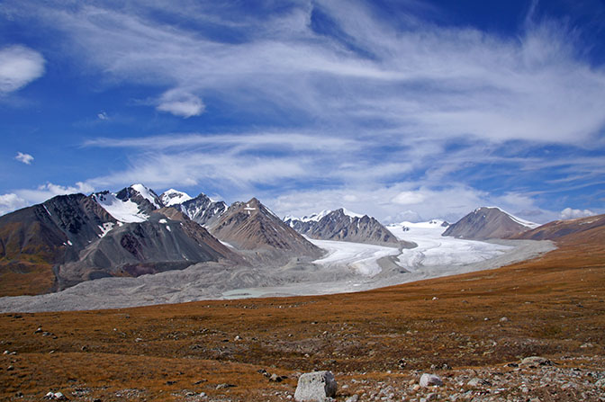 A view of the Tavan Bogd glaciers, 2014