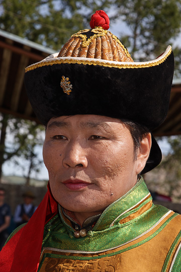 Performer in ceremonial costume at the festival opening event, Tsetserleg 2010