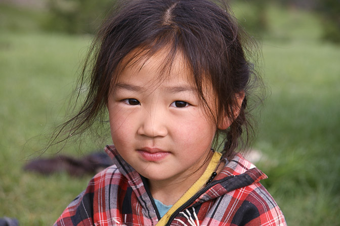 A girl near Zuum Nuur (lake), North Mongolia 2010