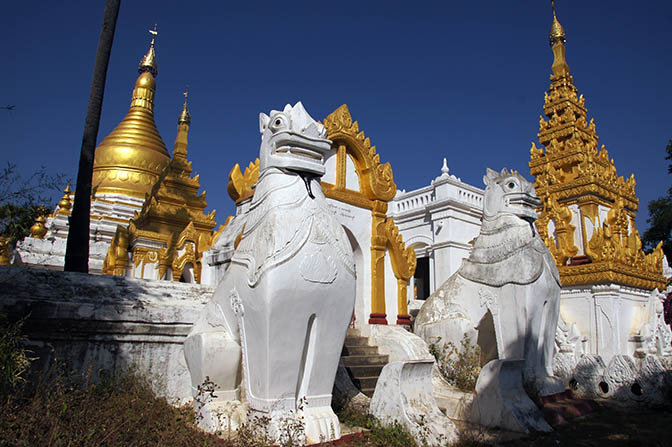 Pagoda at Salay, Bagan 2015