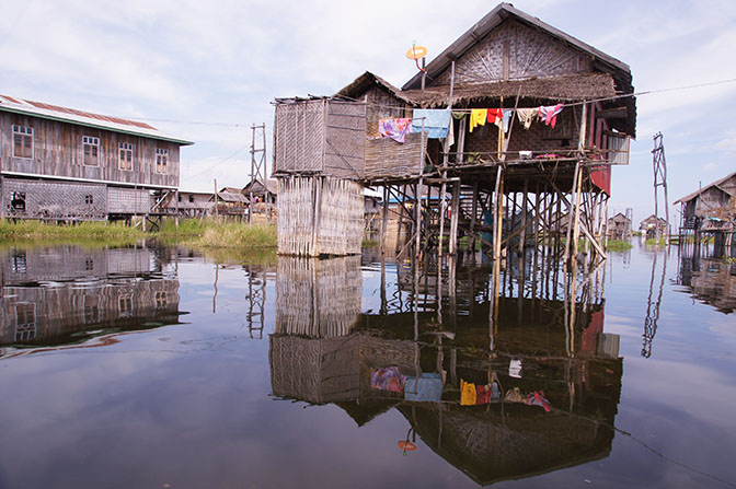 Houses in Nan Pan fishermen village, Inle Lake 2015