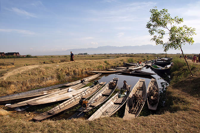 Boats anchored at the end of the estuary, Inle Lake 2015