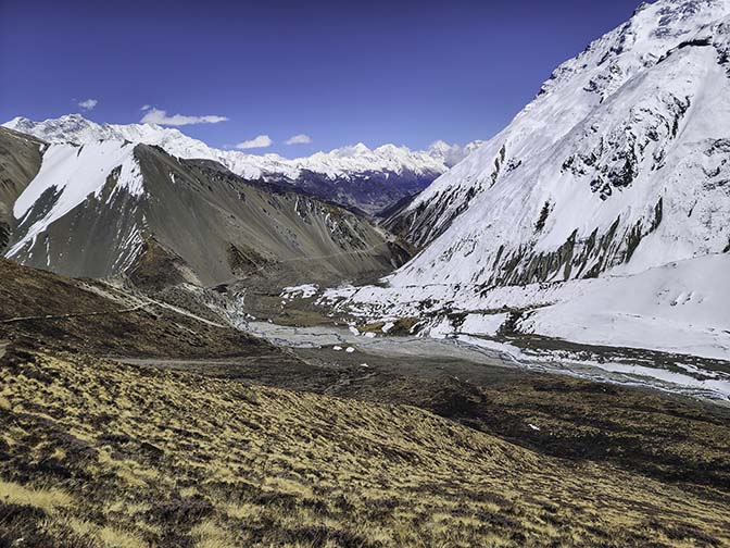 On the descent from Tilicho Lake to Tilicho Base Camp, 2023