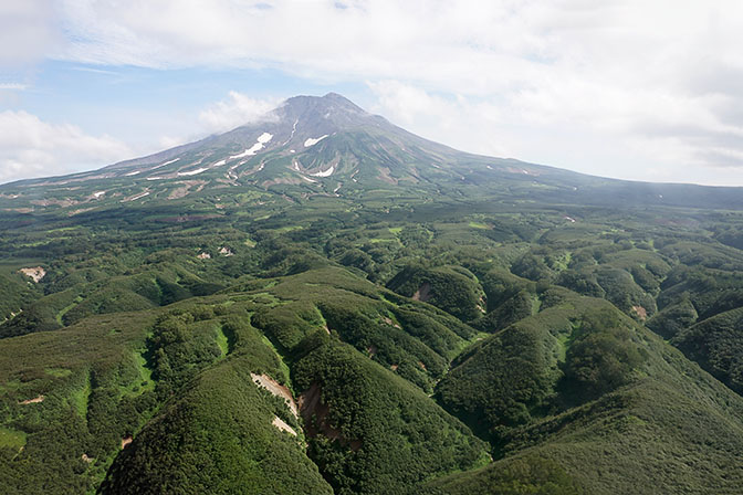 The green transversed slopes of the Viluchinski Volcano, 2016
