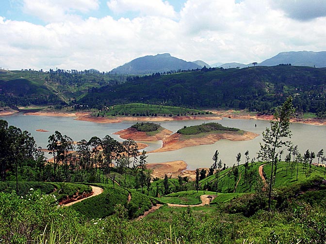 A reservoir and tea plantations around Nuwara Eliya, 2002