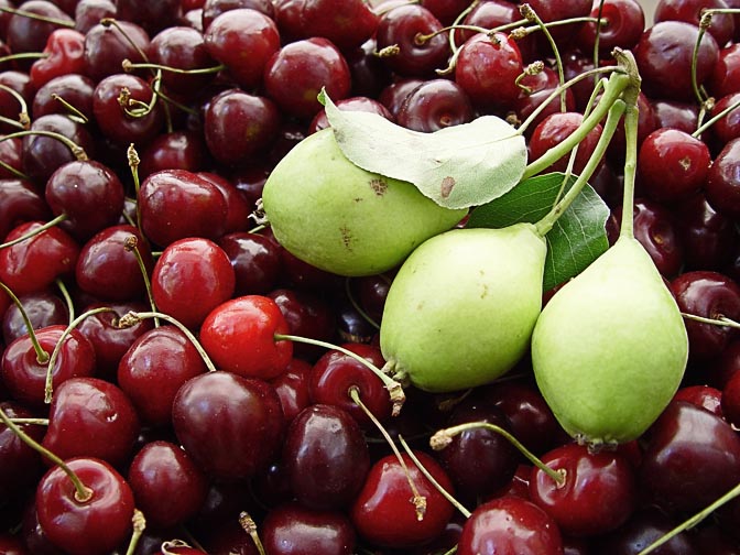 Cherries and pears in the Wednesday Market in Charshamba, Istanbul, Turkey 2003