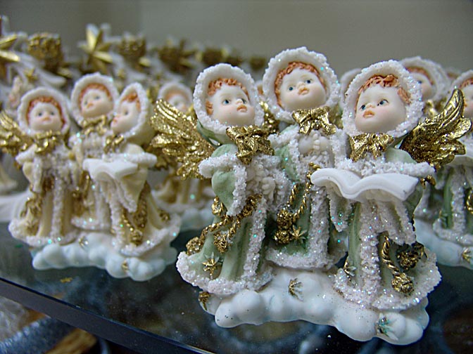 בובות חג המולד מחרסינה בנצרת, ישראל 2005