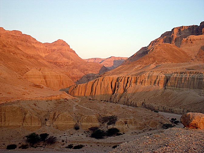 The great canyon of Zeelim Creek at sunrise, 2002