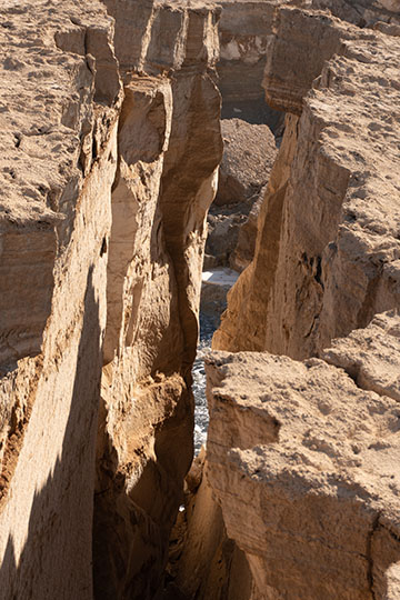 A crack in the salt wall of the Araba Canyon, 2021