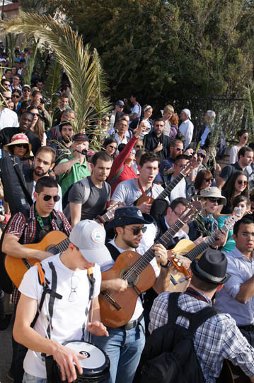 Singing and playing in the Catholic and Protestant procession, Mount of Olives 2012