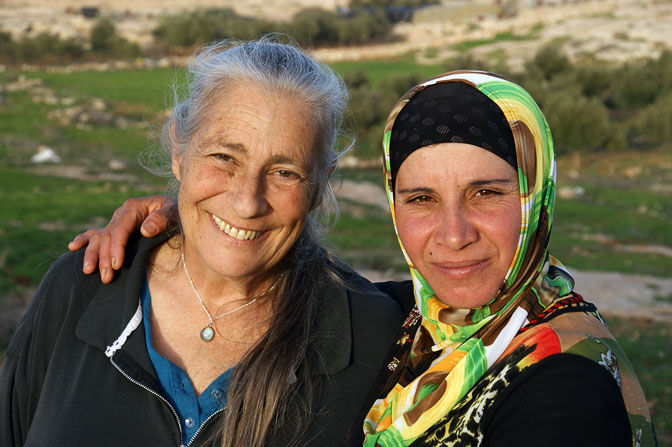 Erella and Rabiha, Susya 2011