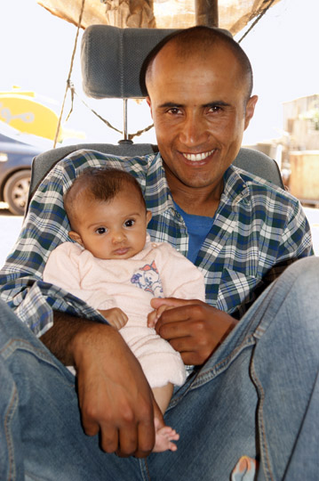 Eid and Leen, Bedouins, Umm Al-Kheir 2011