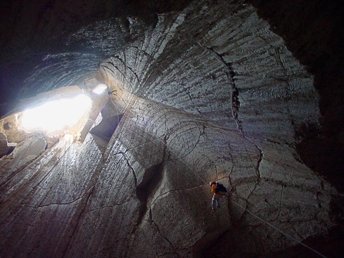 Rappelling (abseiling) the Fox Chimney into the Colonel cave, Mount Sodom 2002