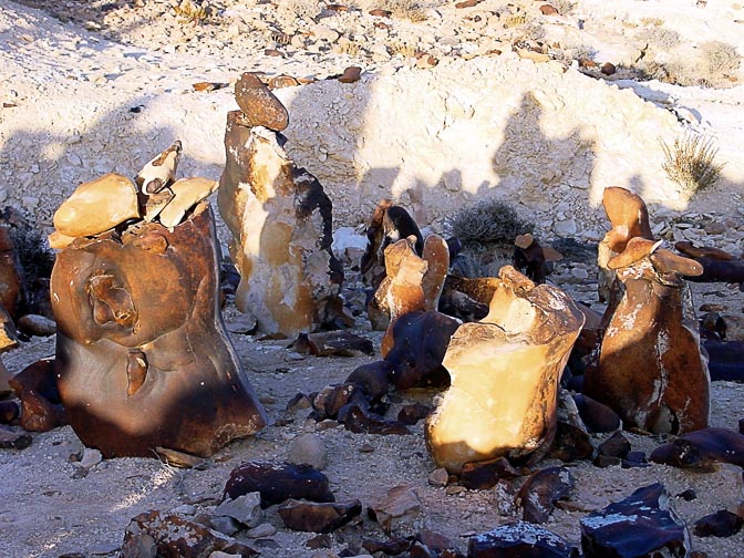 Flint stones placed in 1991 on Mount Karkom Plateau (mistakenly identified as Palaeolithic Temple), the desert of Paran 2002