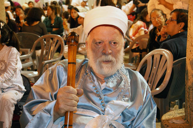 כהן שומרוני מזקני העדה, הר גריזים 2011