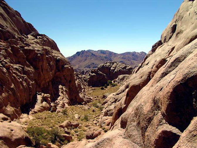 The hidden valley of Farsh Abu Mahashur, 2005