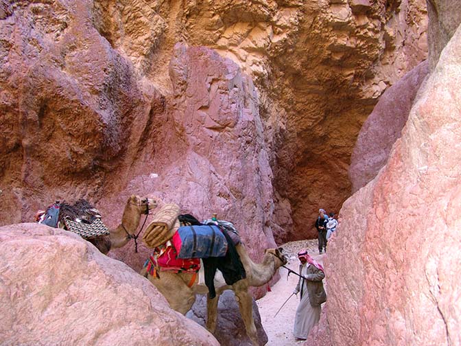 Crossing the deep narrow red granite gorge of Wadi Aheimir, 2006