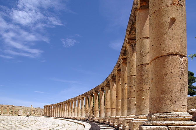 The fine colonnade surrounding the oval Roman Forum, 2016