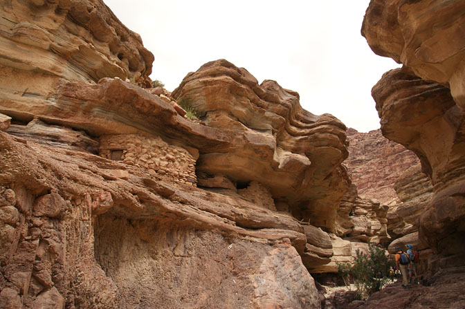 A Bedouin granary at the top of Wadi Tajra cliffs, 2010