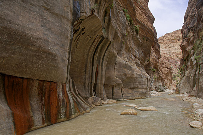 A canyon in rich-colored Limestone 2014