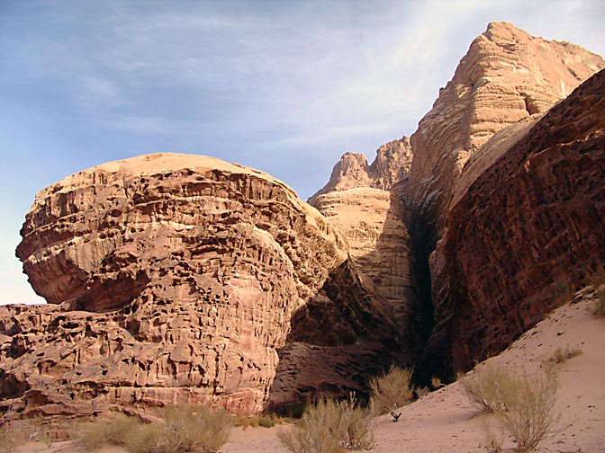 Red sandstone formations in Siq Burrah, 2005