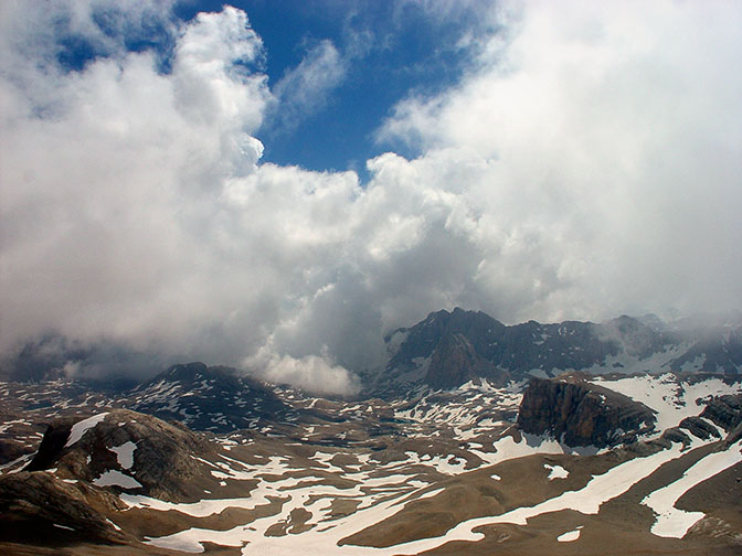 The landscape of the Aladaglar uplands, 2002