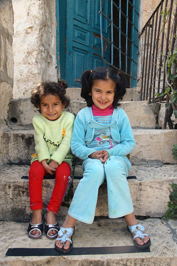 Fatima and Hawraz from Iraqi Kurdistan in 'Shevet Achim' House, Jerusalem 2011